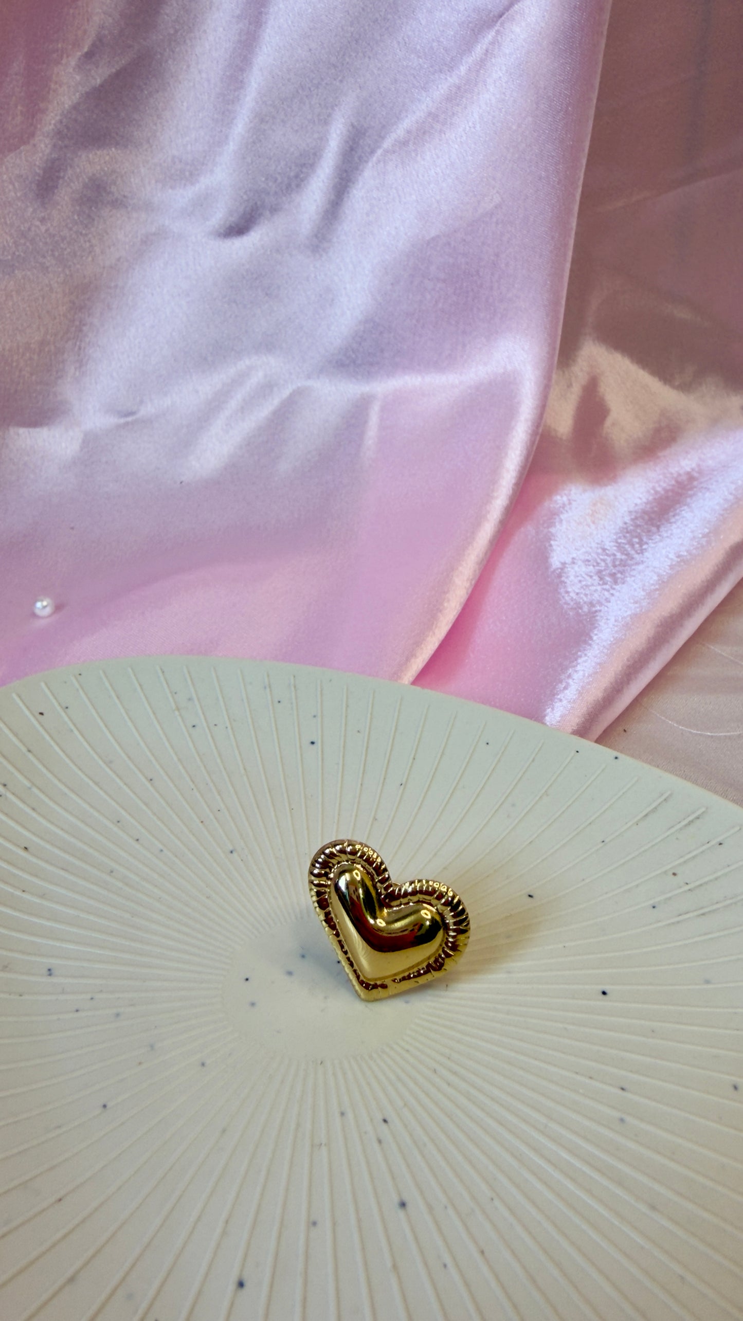 Trustora Eternal Heart Ring