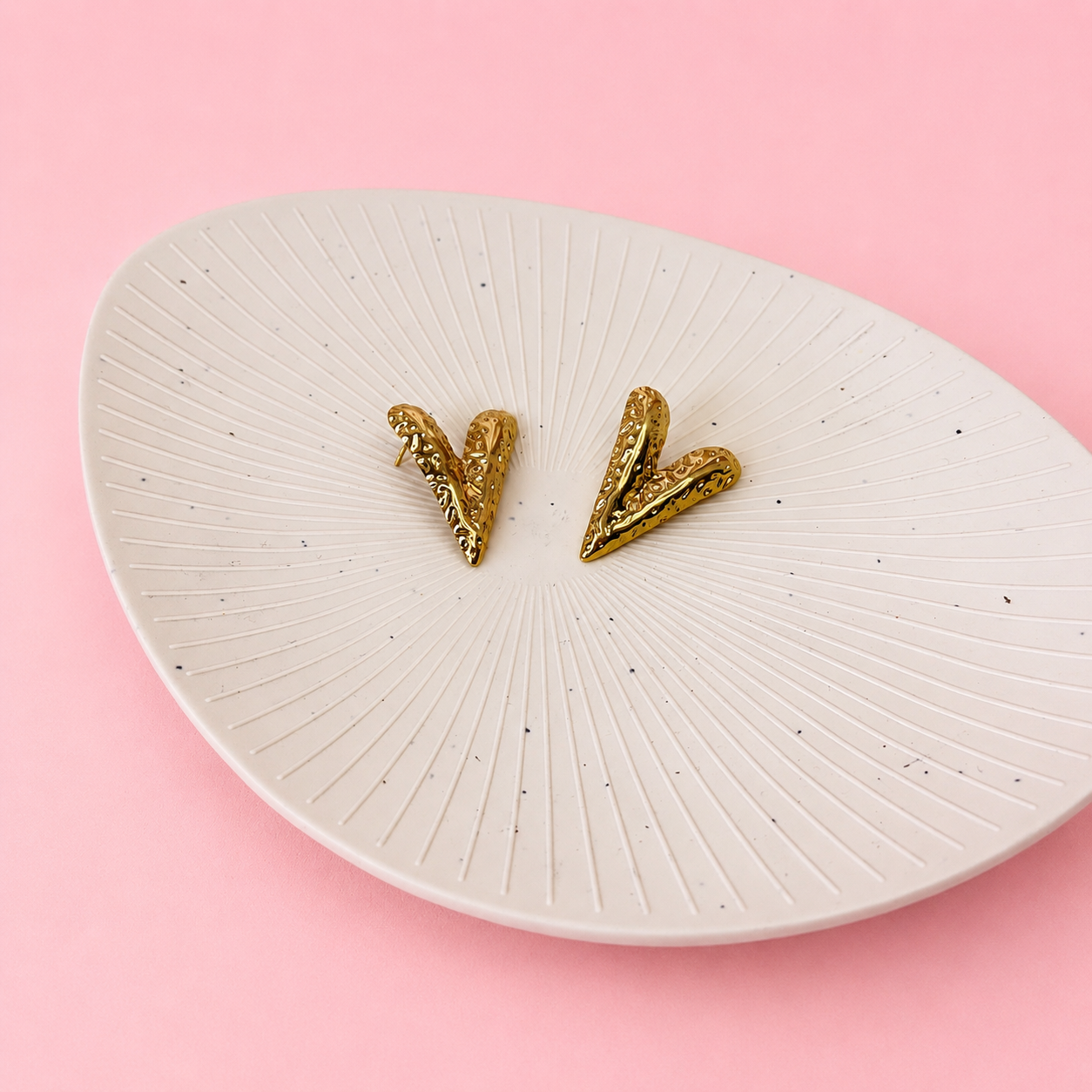 Trustora Golden Whisper Studs