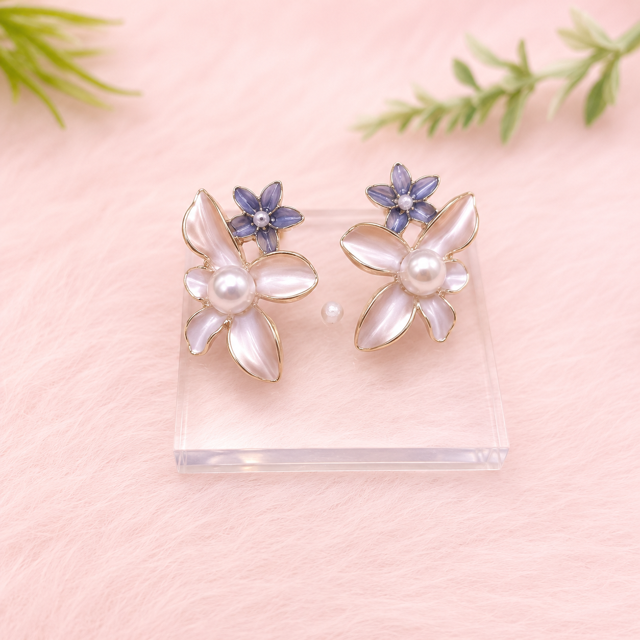 Trustora Starlight Crystal Earrings